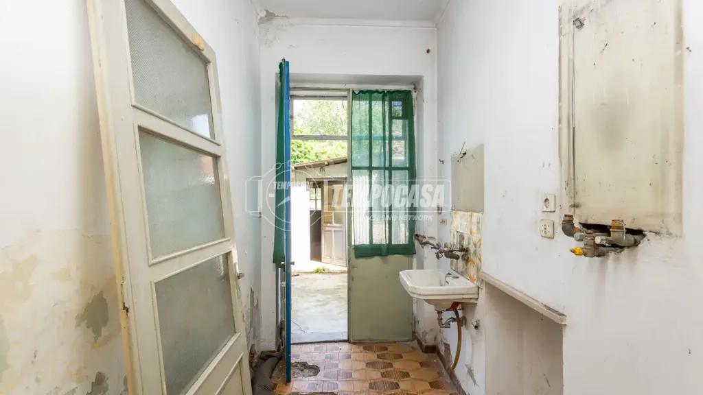 Vannitoad - Semi-Independent House with Courtyards in Santena