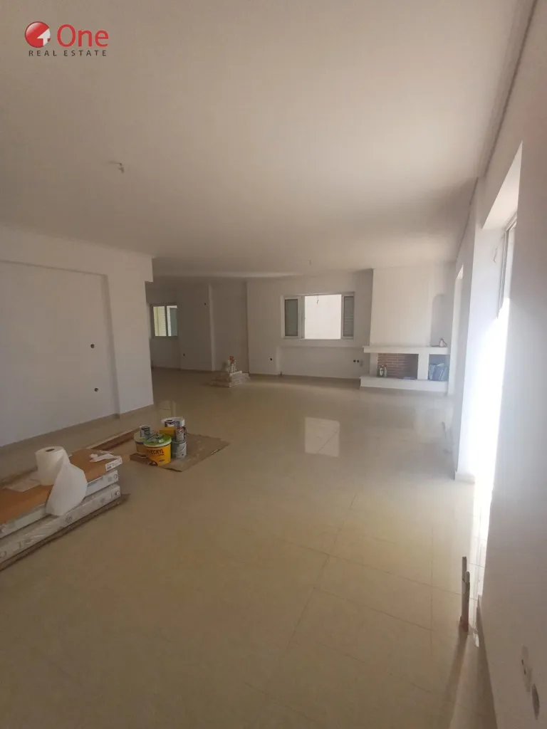 Elutuba - Apartment with Fireplace in Marousi, Athens