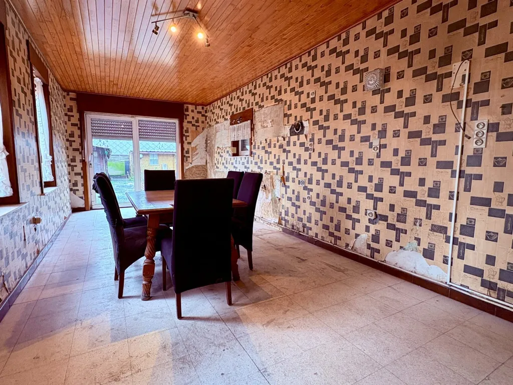 Söögituba - Half-open House with Garden in Kooigem