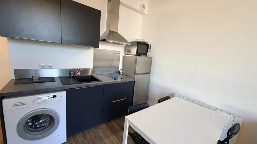 Köök - New Studio Flat in Village Centre, A la Tour