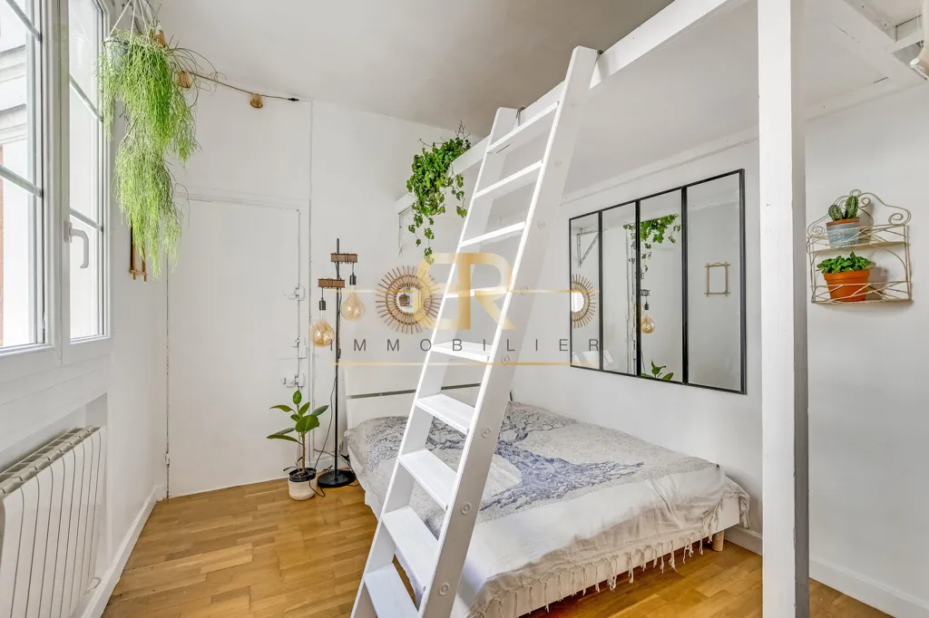 Magamistoad - Haussmannian Flat with Charm in Saint-Georges