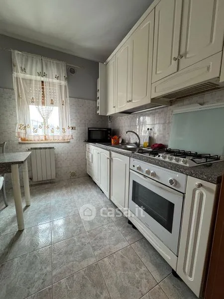 Köök - Two-Bedroom Apartment with Balcony in Avezzano
