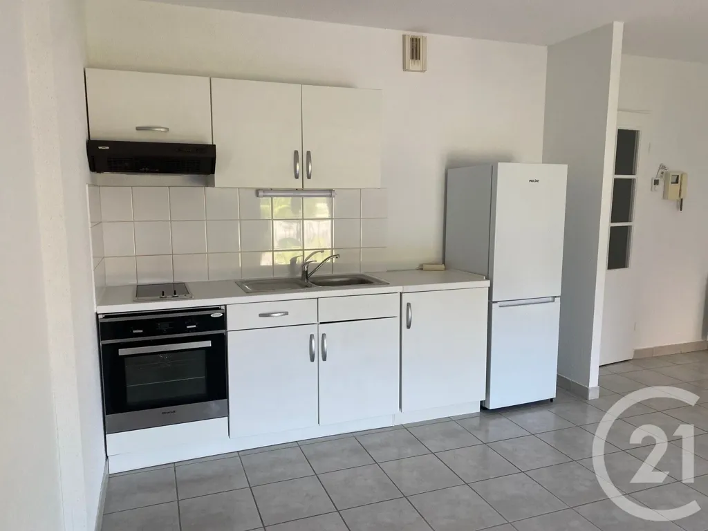 Kitchen - Studio with Balcony in Beuzeville
