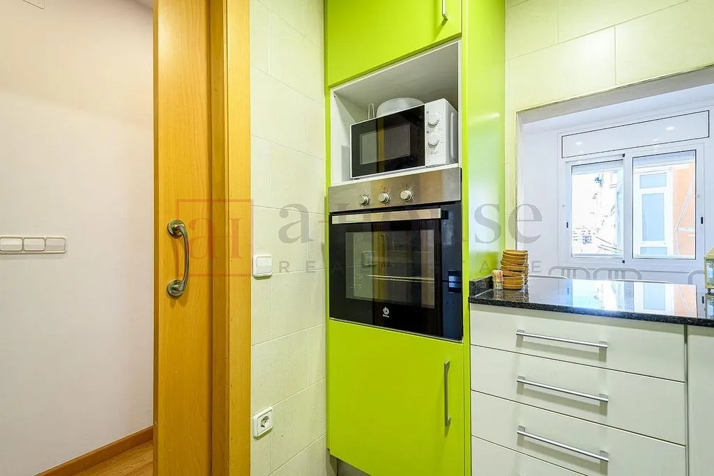 Köök - Luxury Flat with Northwest Views in El Clot, Barcelona