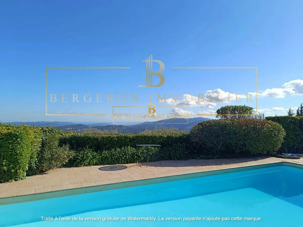Piscine - Villa avec Vue Panoramique et Piscine au Tignet
