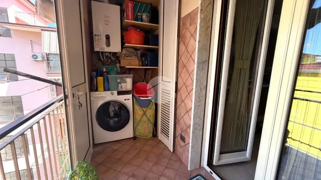 Balcon - Apartment with Balconies in Central Naples