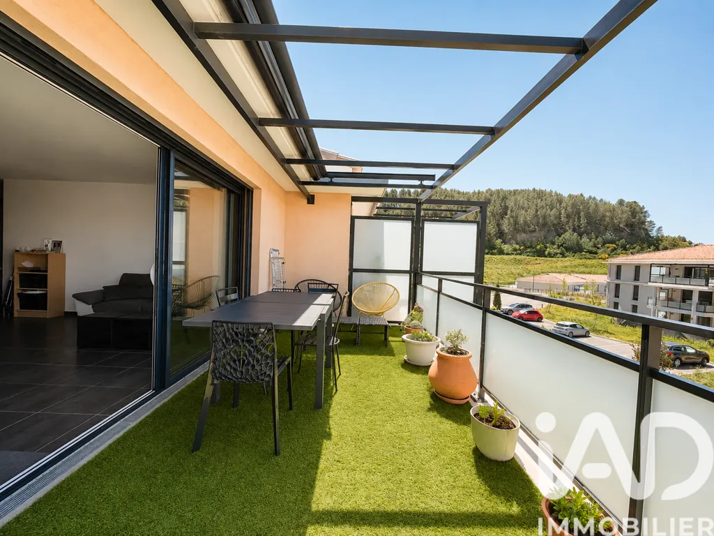 Rõdu - 3-Piece Apartment with Terrace in Auriol