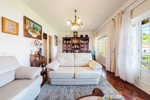 Séjour - Charming House with Fruit Trees in Private Setting