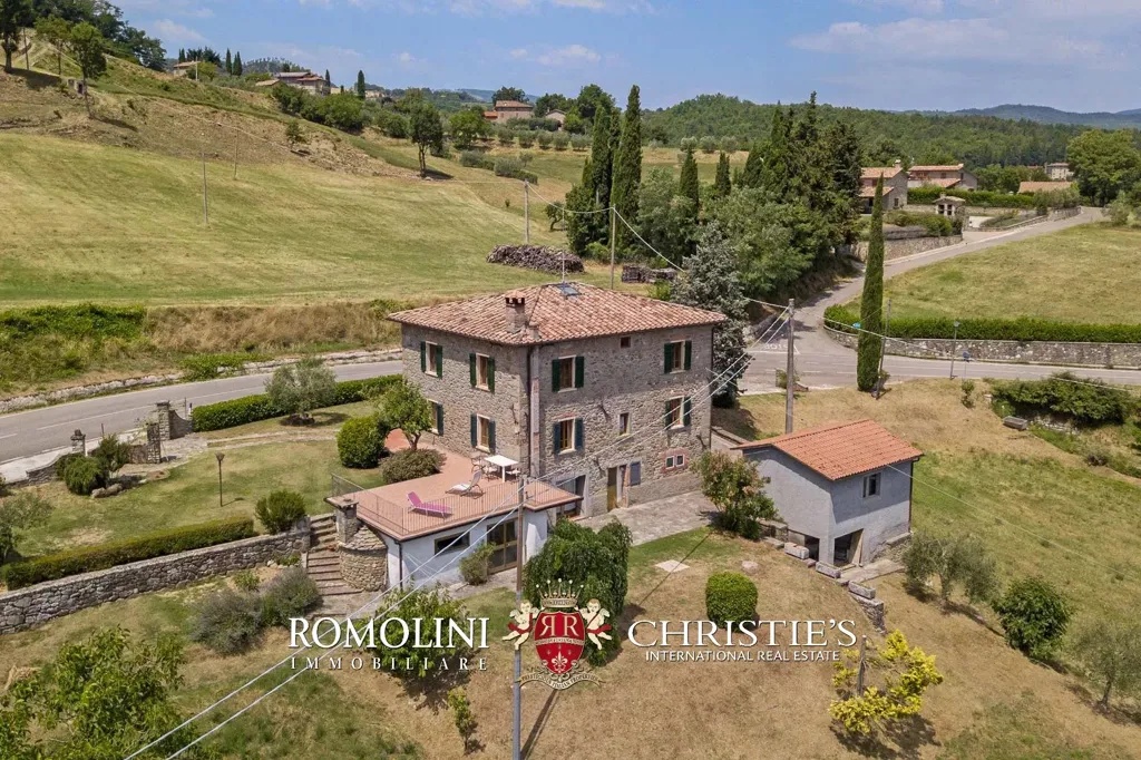 Õhuvaade - Country House with Panoramic View near Caprese Michelangelo