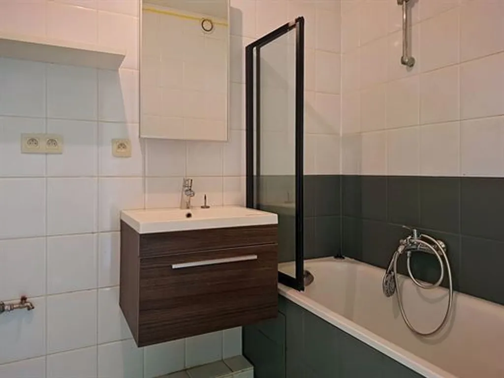 Bagni - Duplex Apartment with Terrace in Quiet Area
