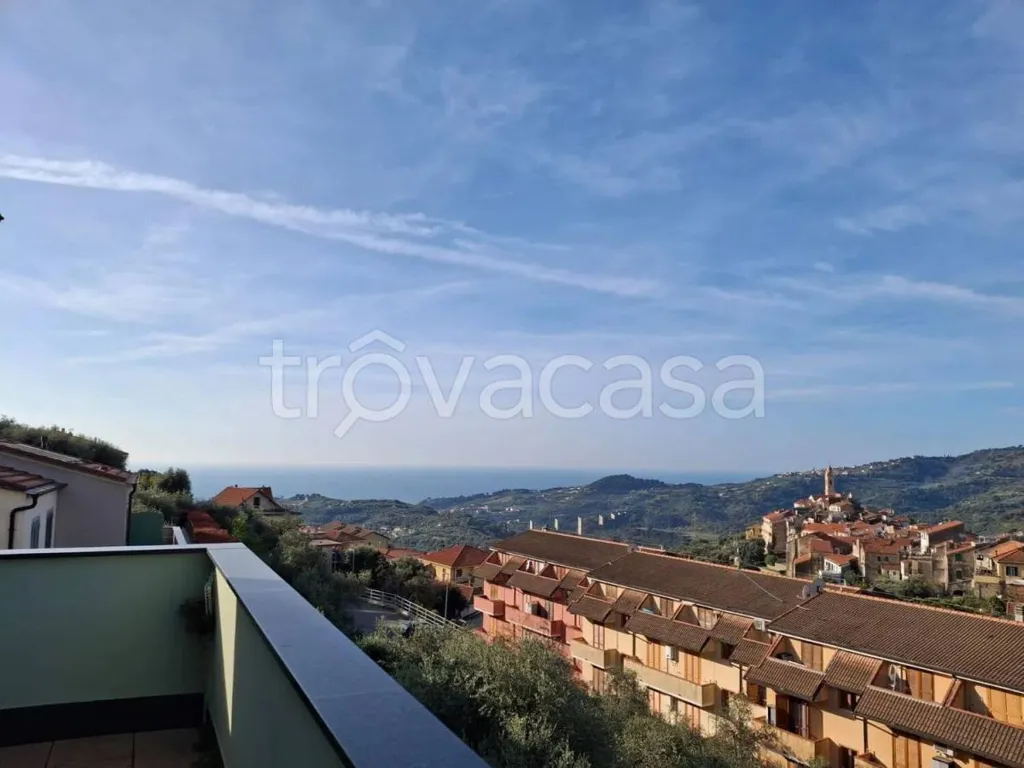 Rõdu - Apartment with Sea View in Civezza