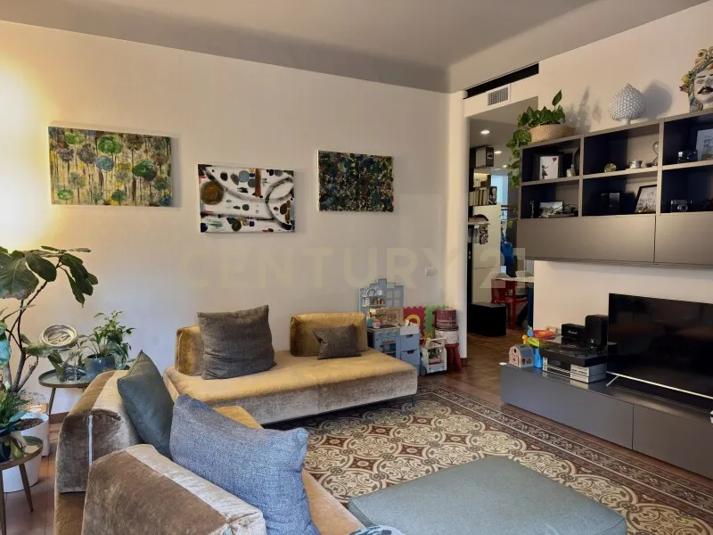 Elutuba - Modern 2-Bedroom Apartment in Verona
