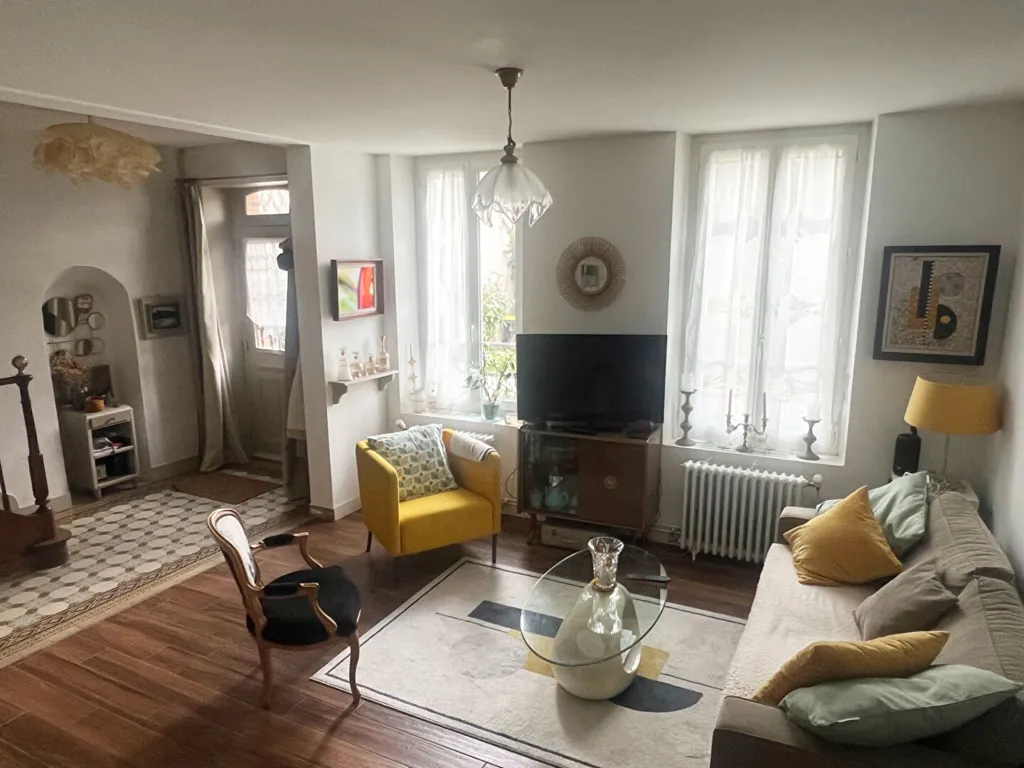 Elutuba - Completely Renovated House in Maintenon Centre