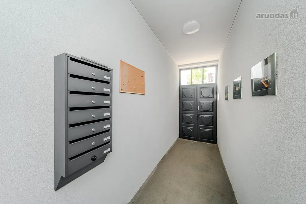 Hallway - 2-Bedroom Apartment with Balcony in Kaunas Centre