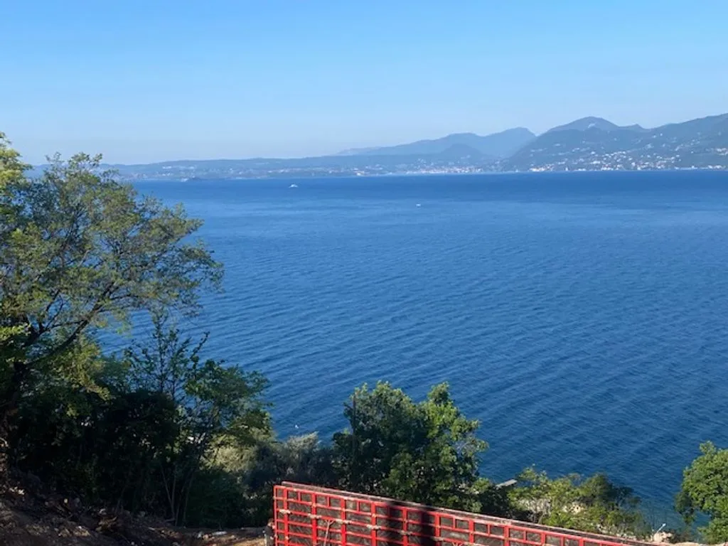 Terrass - Luxury Villa with Private Pool in Torri del Benaco