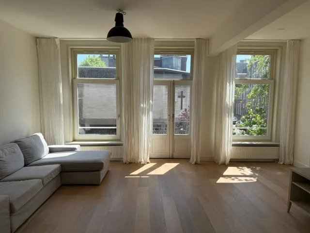 3-toaline korter asukohas Amsterdam