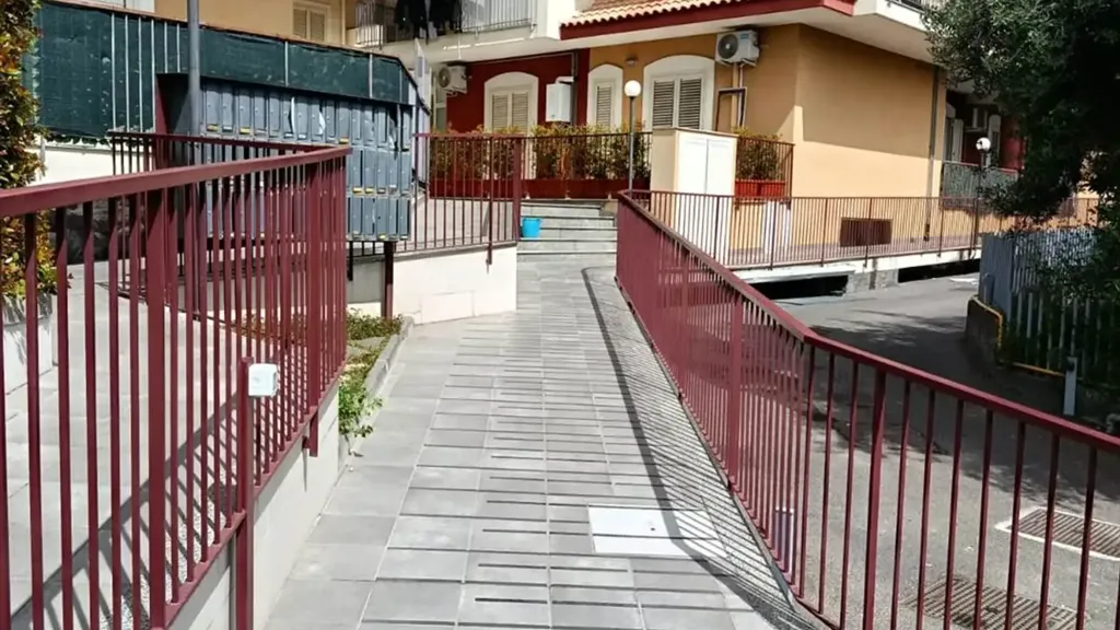 Välivaade - Modern Apartment with Balcony in Aci Catena