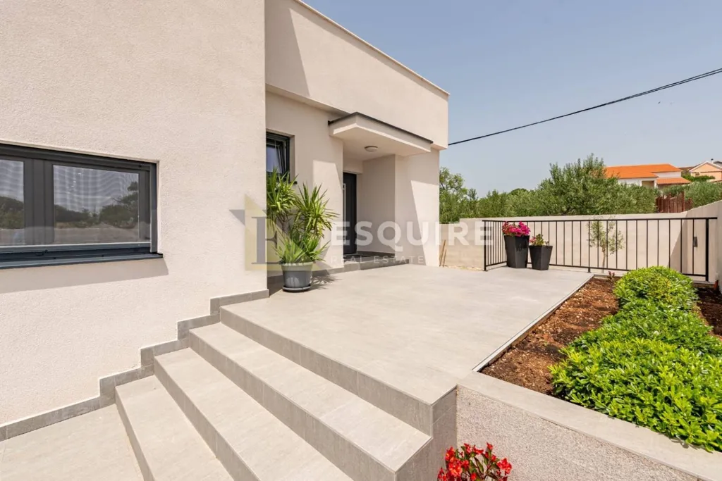 Välivaade - Luxury Villa with Pool in Tinj, Benkovac
