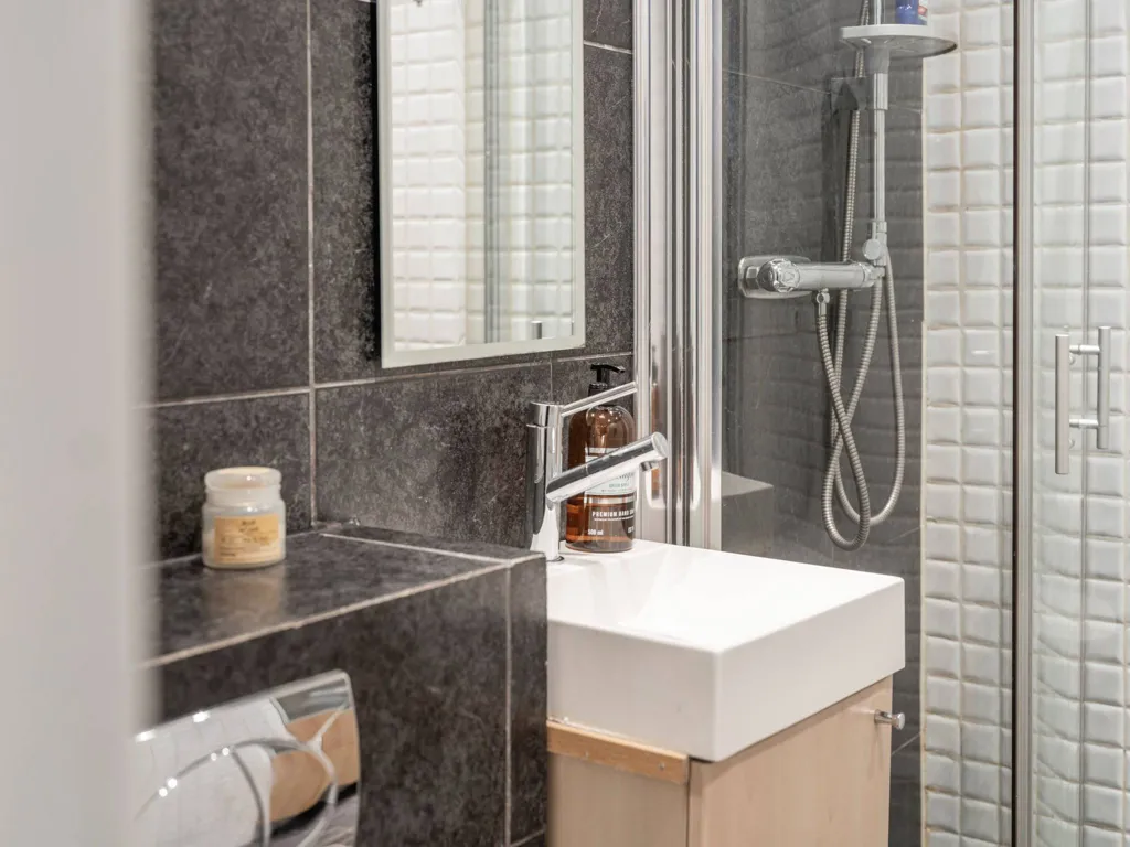 Bagni - Modernised Terraced House with Altan in Norrviken