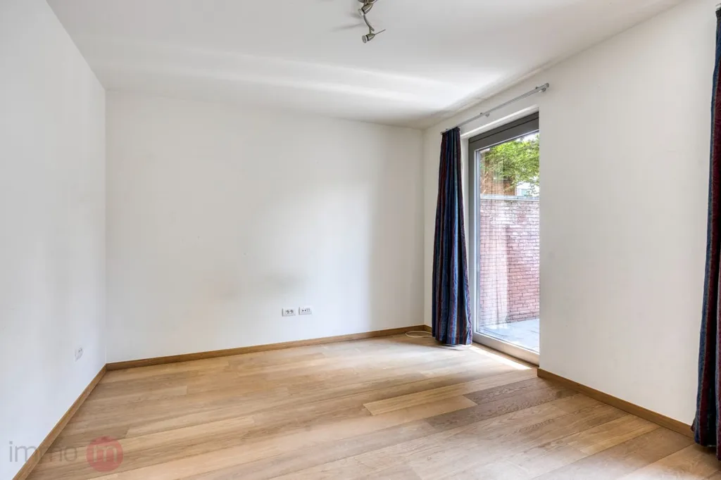 other_room
