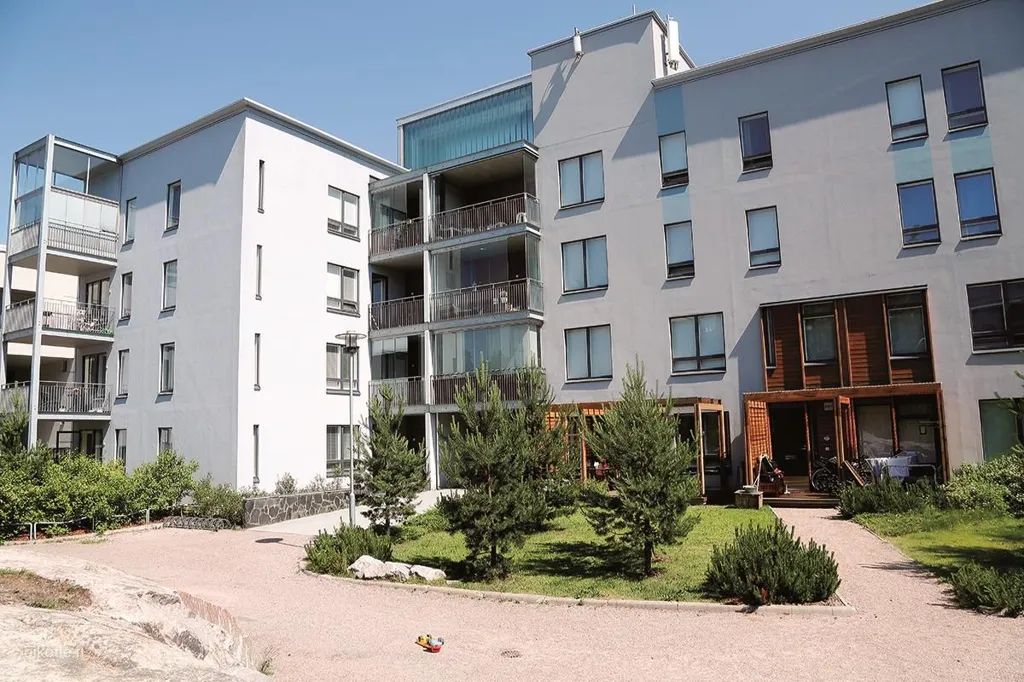 Esterno - Modern Flat with Balcony in Viikinmäki, Helsinki