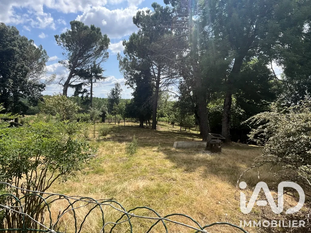 Aed - Traditional House with Hangar in Cazeneuve