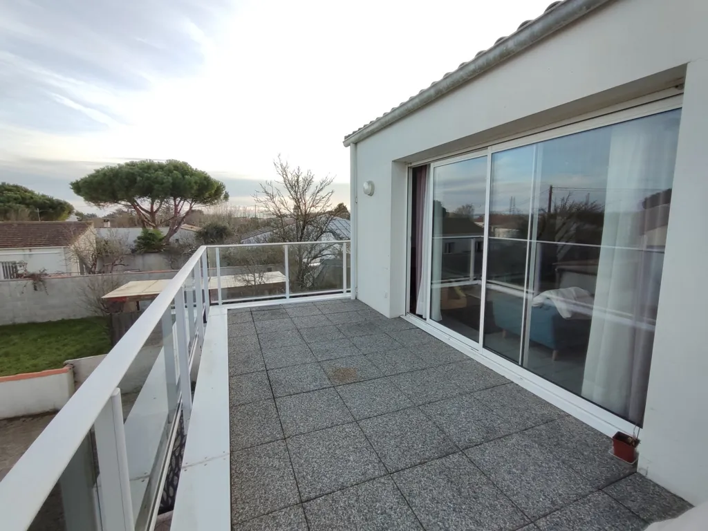 Terrass - Duplex with Sea View Terrace in Aytré