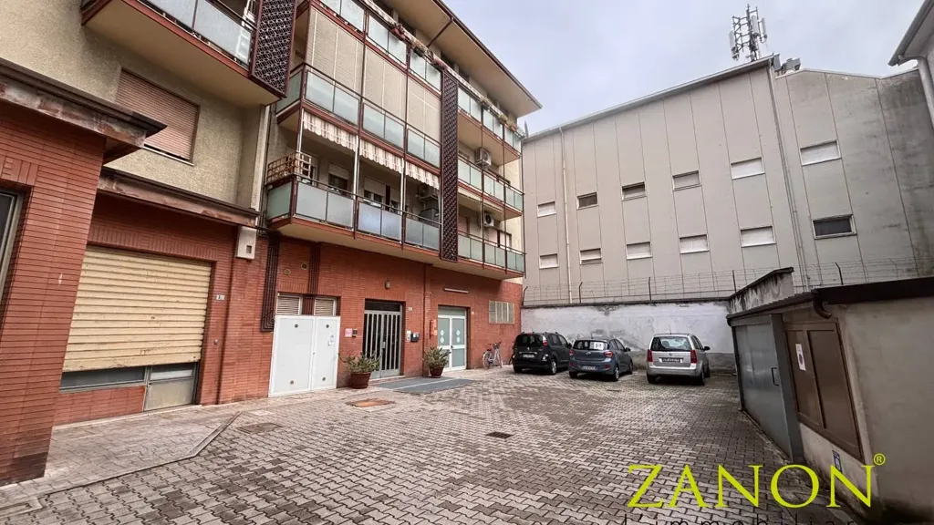 Jardín - Attico with Terrace in Central Gorizia