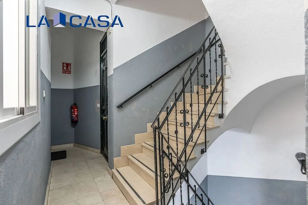 Toad - Modernised Flat with Metro Access in Arganzuela