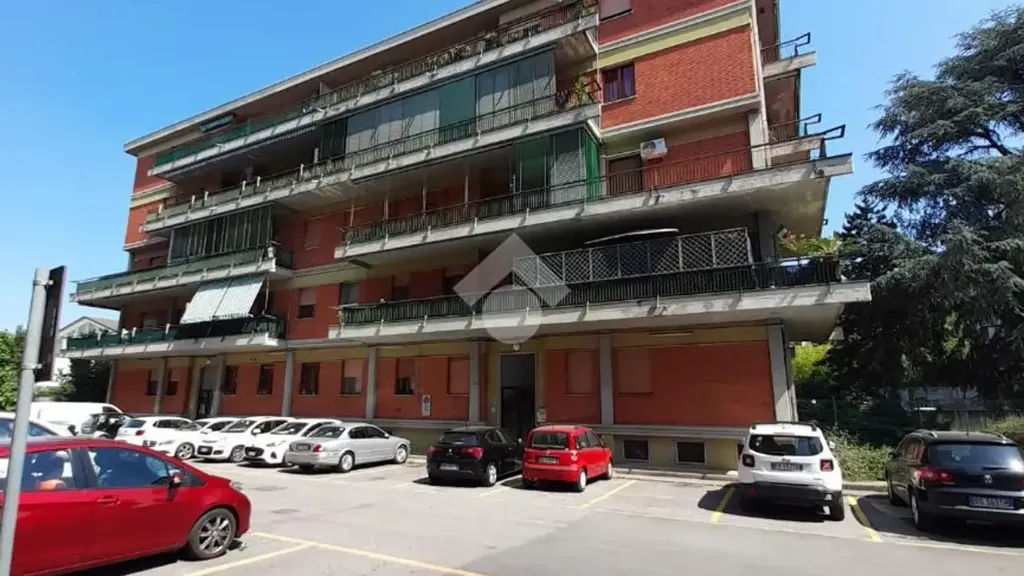 Välivaade - Studio Flat with Balcony in Brescia