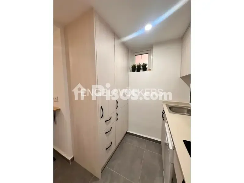 Köök - Modern Flat with Patio in Mestalla, Valencia