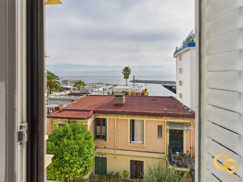 Balcon - Appartement 3 Pièces avec Vue Mer à Nice