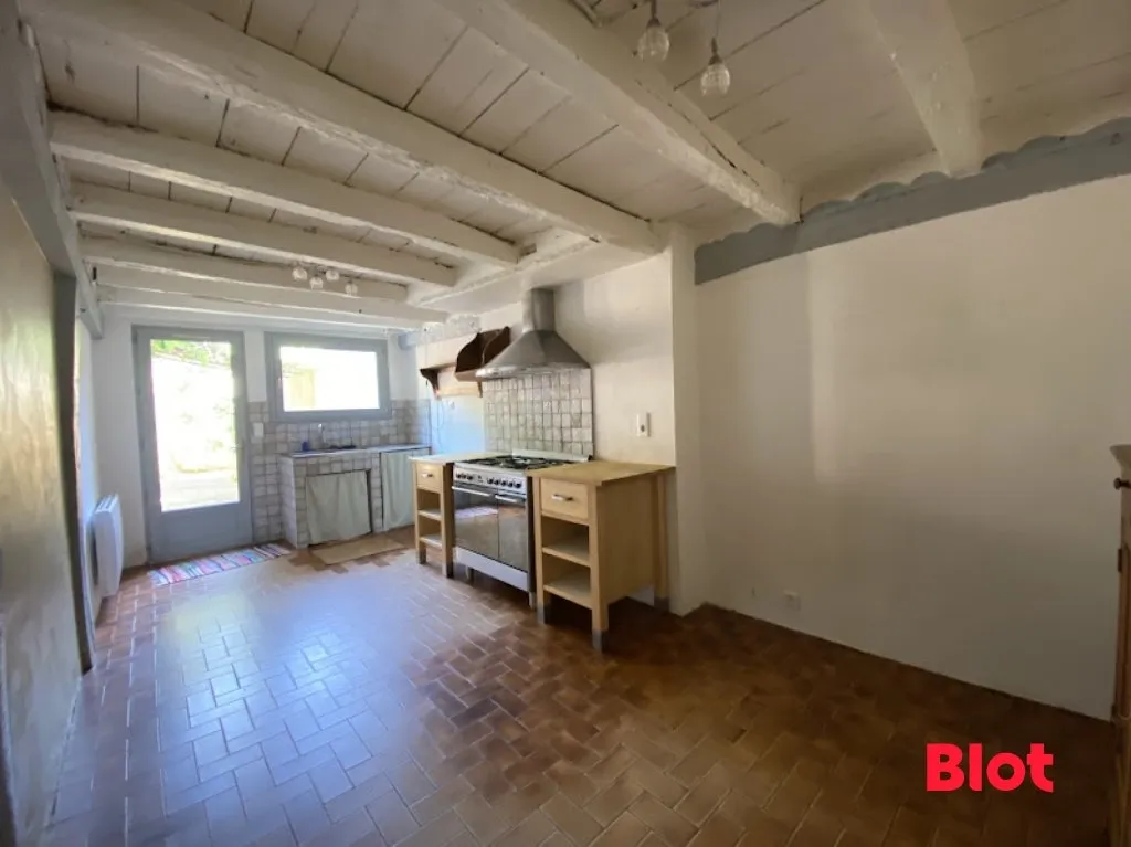 Köök - Charming Townhouse with Patio in Chateaugiron