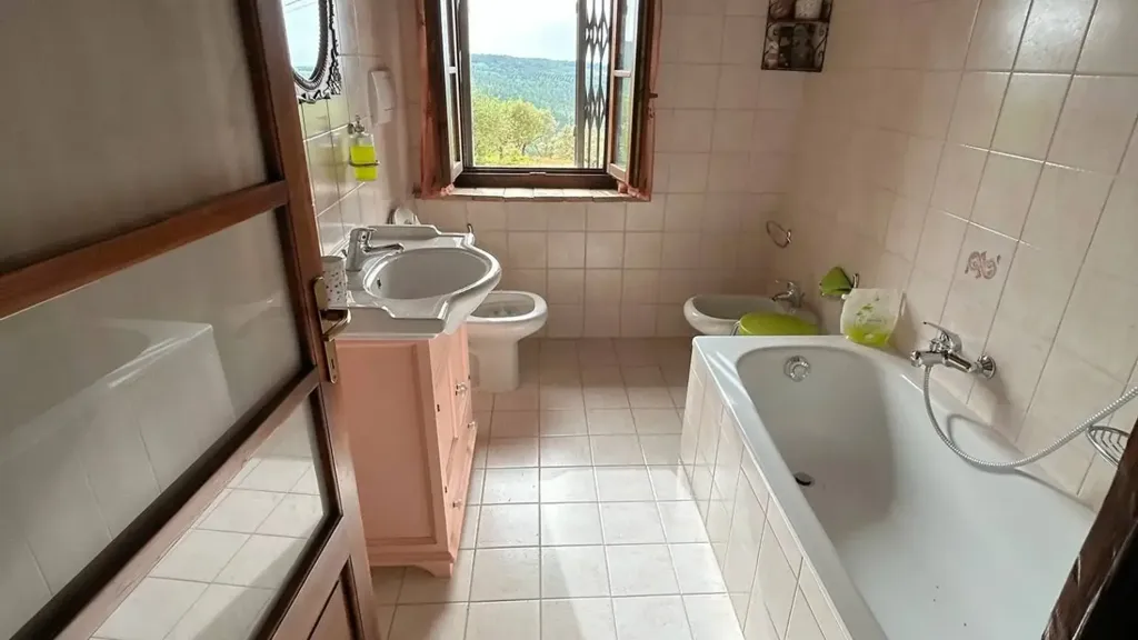 Salles de bain - Trilocale with Pool in Montaione