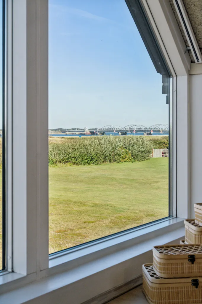 Balcon - Modern Villa with Water Views in Oddesund