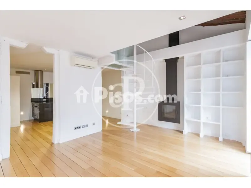 Living Room - Modern Apartment with Balcony Views in Madrid Centre