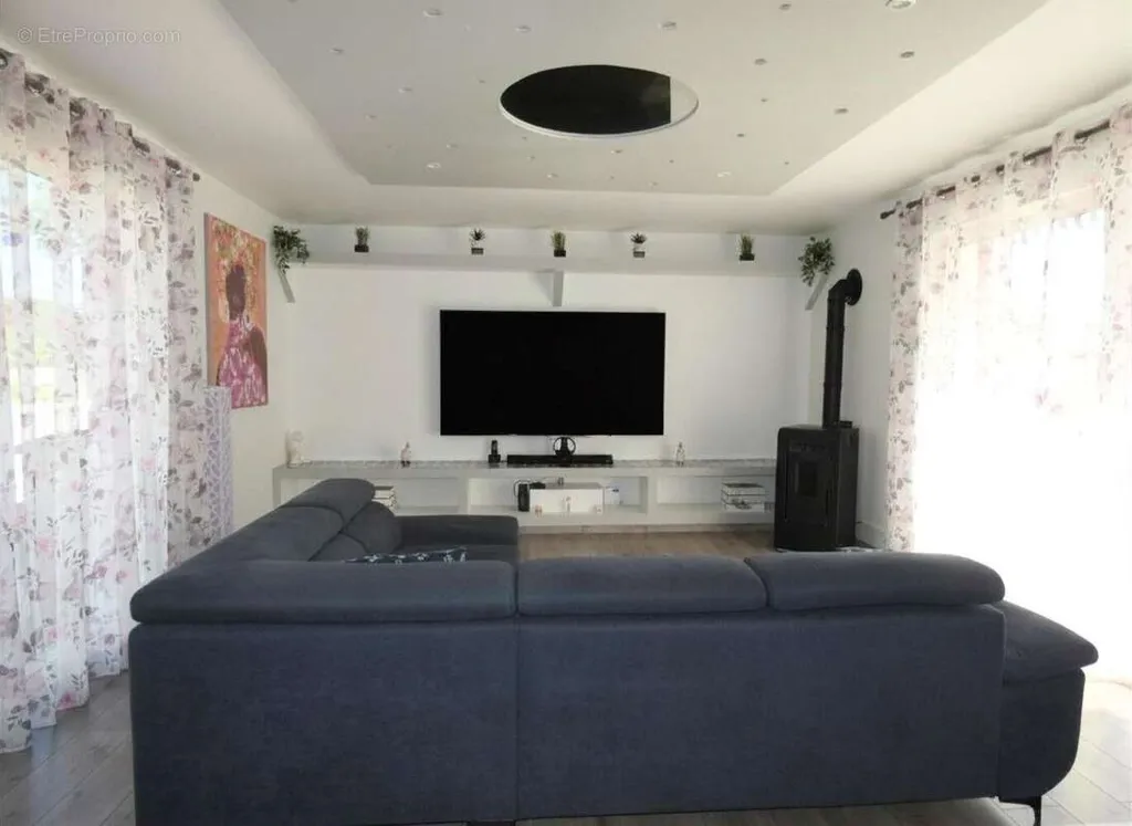 Maison 5 pièces à Saint-Marcel-Sur-Aude