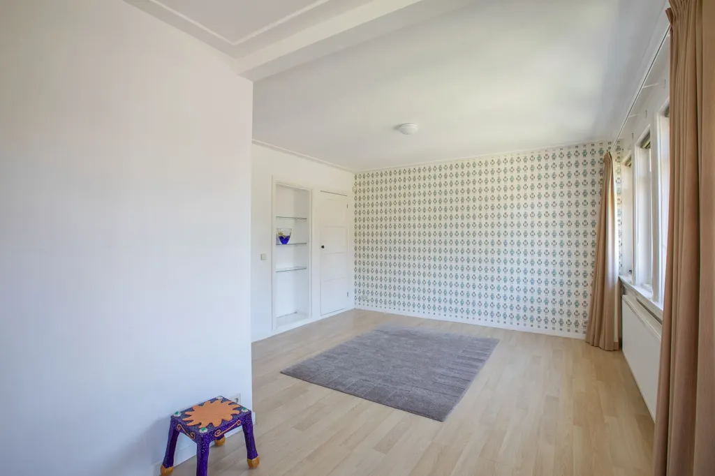 Magamistoad - Semi-detached House with Office Space in Arnhem