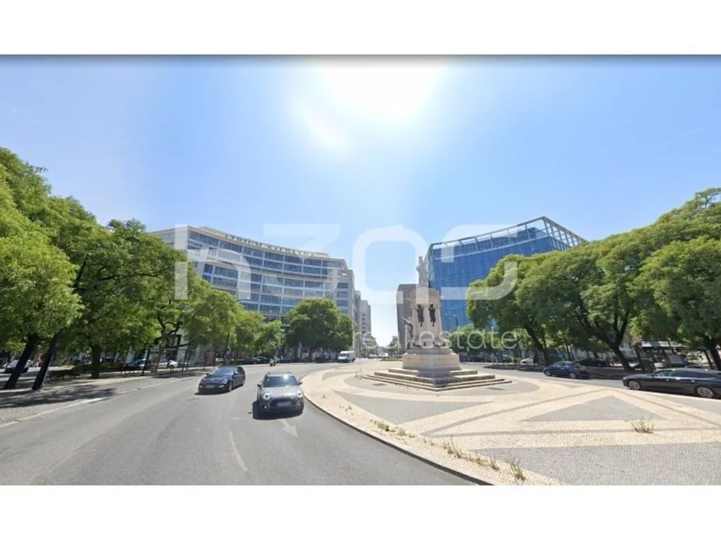 Classical Mansion in Saldanha, Lisbon