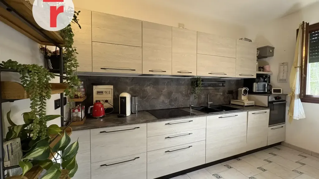 Maison 5 pièces à IT