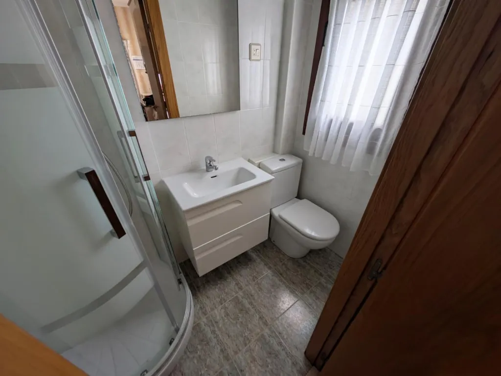 Salles de bain - Bright 3-Bedroom Flat in Santurtzi