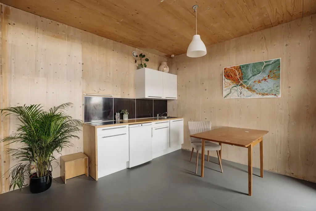 7-toaline maja asukohas Amsterdam