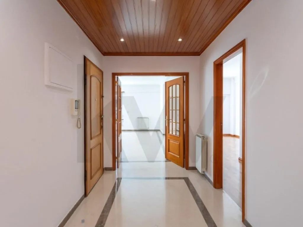 Entrée - Luxury Flat with Sea View in Paço de Arcos