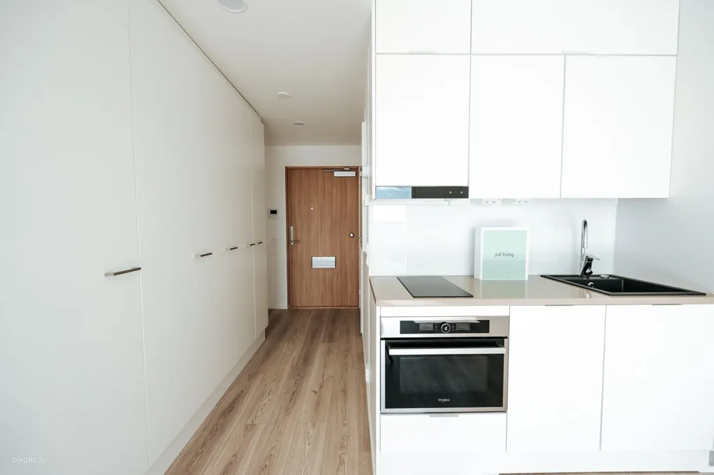 Kitchen - Modern Flat with French Balcony in Malmi