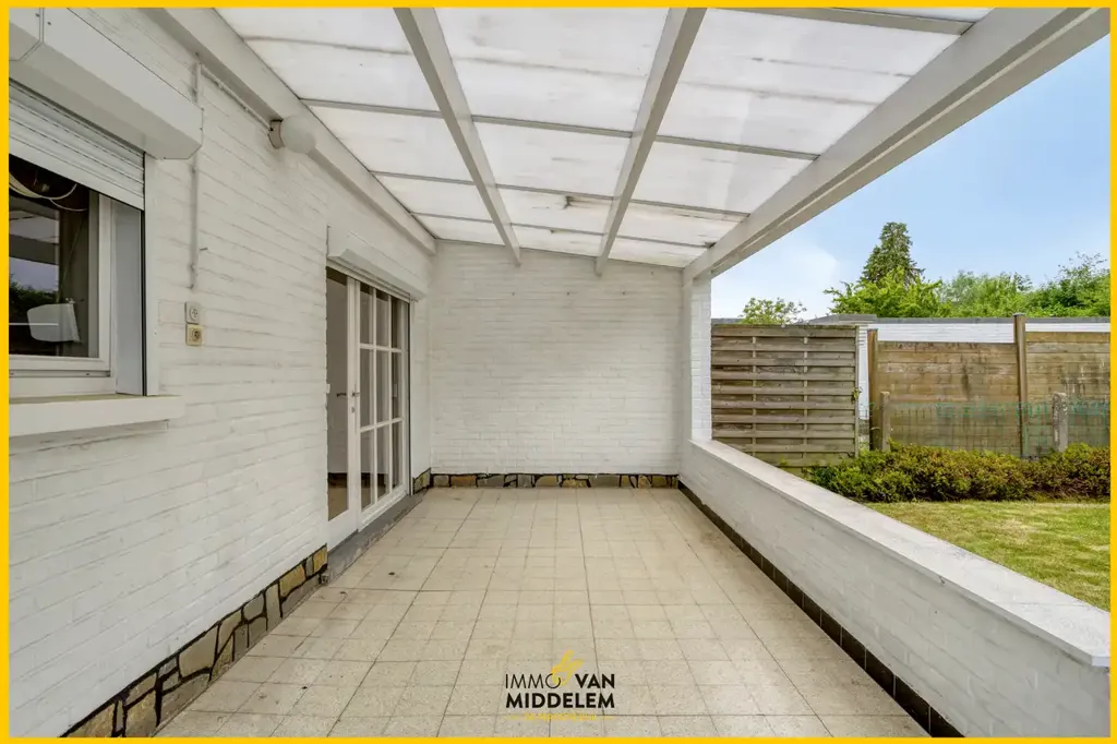Terrace - Renovatable House with Garden in Ternat