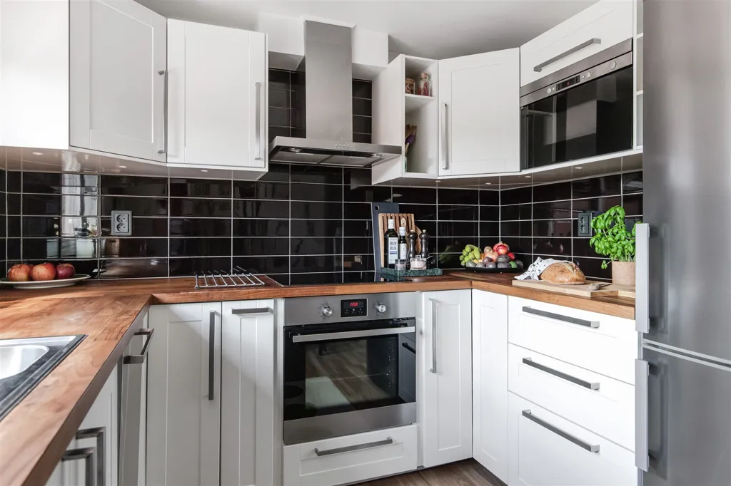 Cuisine - Penthouse with Large Balcony in Solbacka