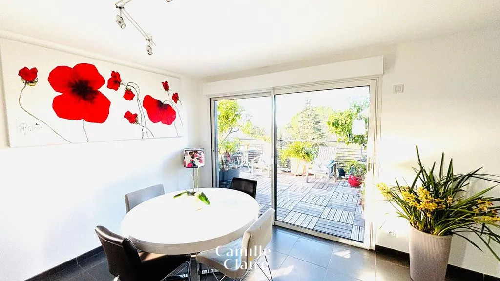 Salle à manger - Appartement Luxe en Dernier Étage avec Vue à Aix-en-Provence