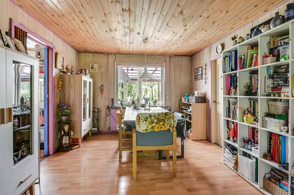Salle à manger - 1930s Villa with Garden in Vorbasse