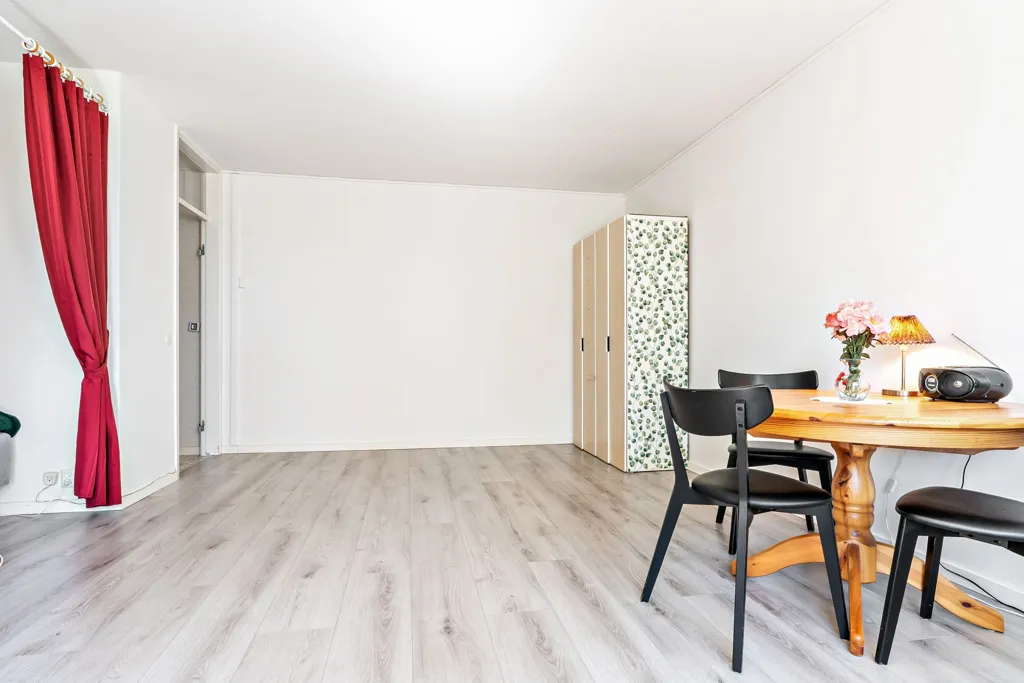 Söögituba - One-Bedroom Flat with Balcony in Herrhagen