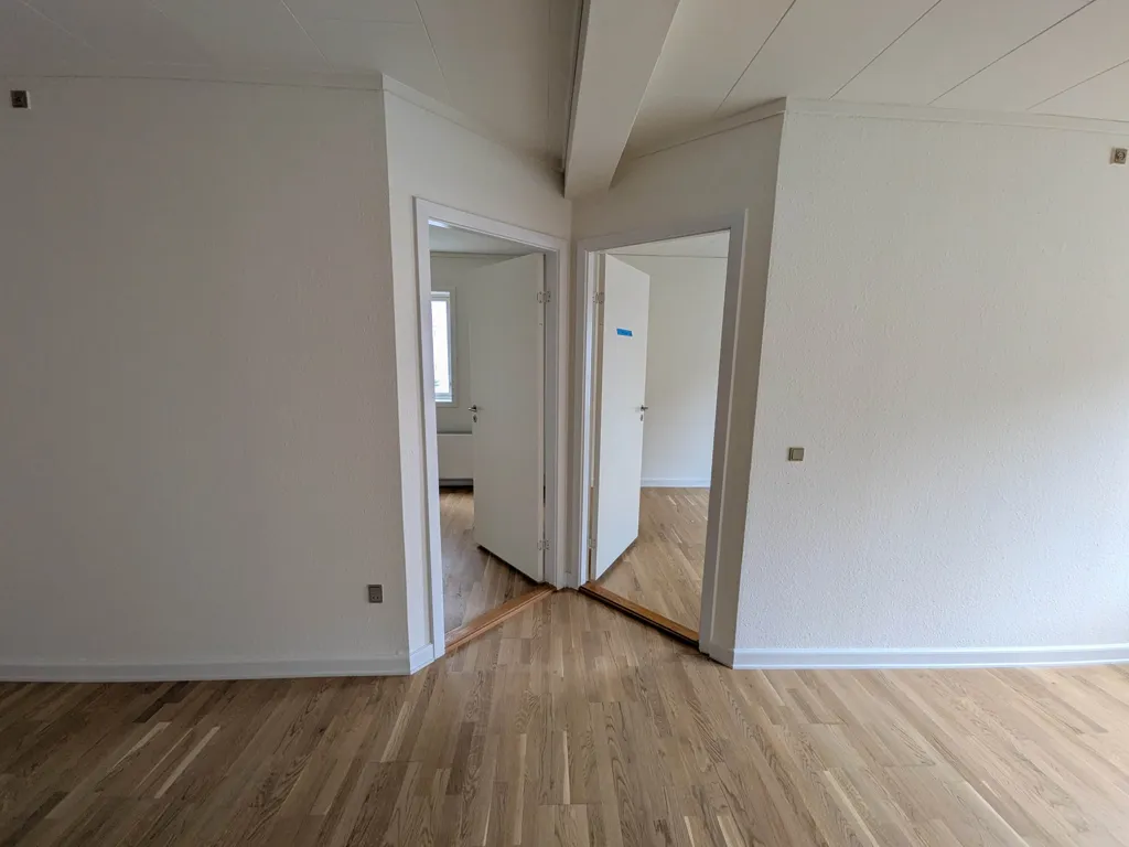 Pièces - Ground-floor Apartment in Central Langeskov
